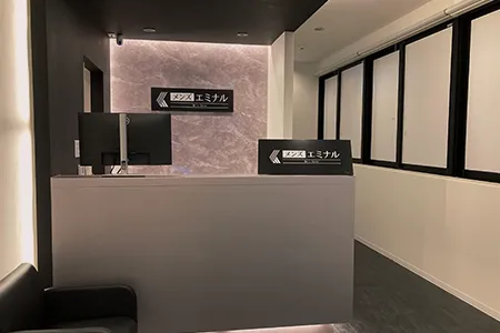エミナルクリニックメンズ那覇院のアクセス|ゆいレール旭橋駅より徒歩4分