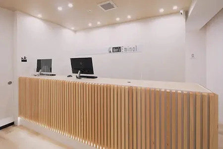 6.エミナルクリニックメンズ富山院のアクセス｜富山軌道線2系統新富町より徒歩1分