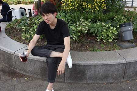 男性は20代を超えると老け感が増すと言われています
